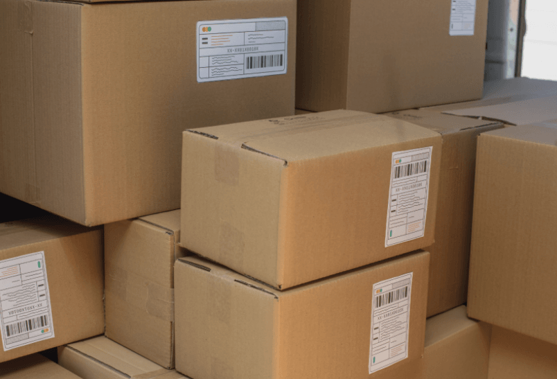 Niechciane paczki – świadomość konsumenta i obowiązki sprzedawcy przy impulsowych zakupach