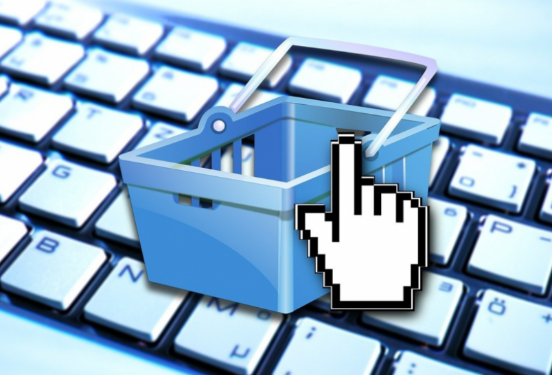 Najczęstsze błędy sprzedawców podczas wyprzedaży – jakie informacje muszą być podane?